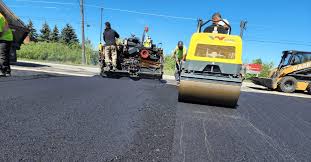 Best Asphalt Driveway Installation  in Hamton, IL